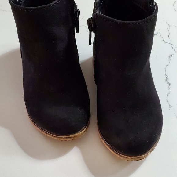 Black ankle booties - Picture 5 of 7